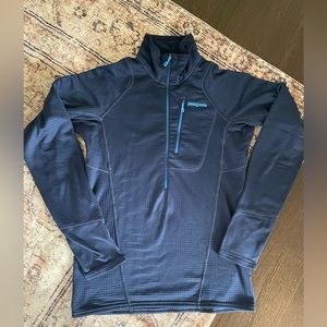 Patagonia Men’s Regulator R1 1/2 Zip Pullover